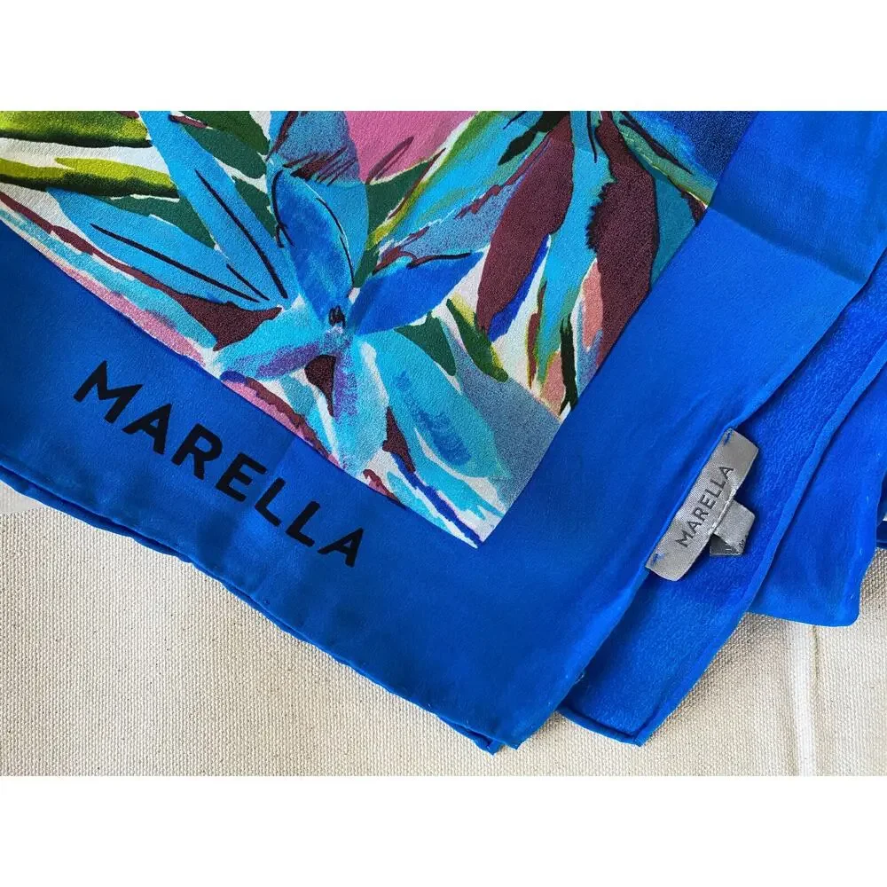 MARELLA made in ITALI Silk Scarf MARELLA Luxury women's clothing brand 42x42”